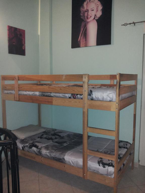 ולמונטונה Casa Vacanza La Rondine מראה חיצוני תמונה